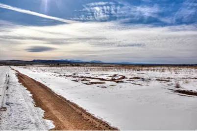 321 Bobbie Ln #50, La Sal, UT 84530 - Photo 25