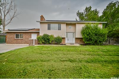 1800 W Jennifer Way N - Photo 1
