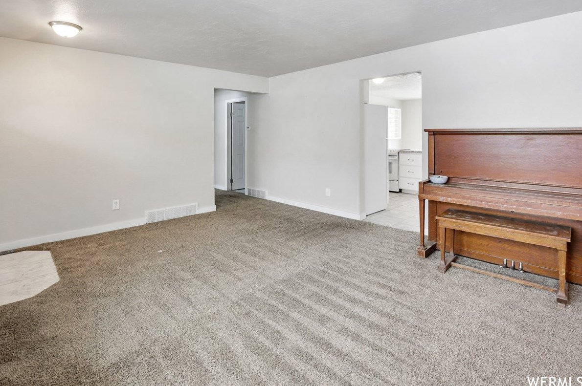 2217 Van Buren Ave, Ogden UT  84401-1820 exterior