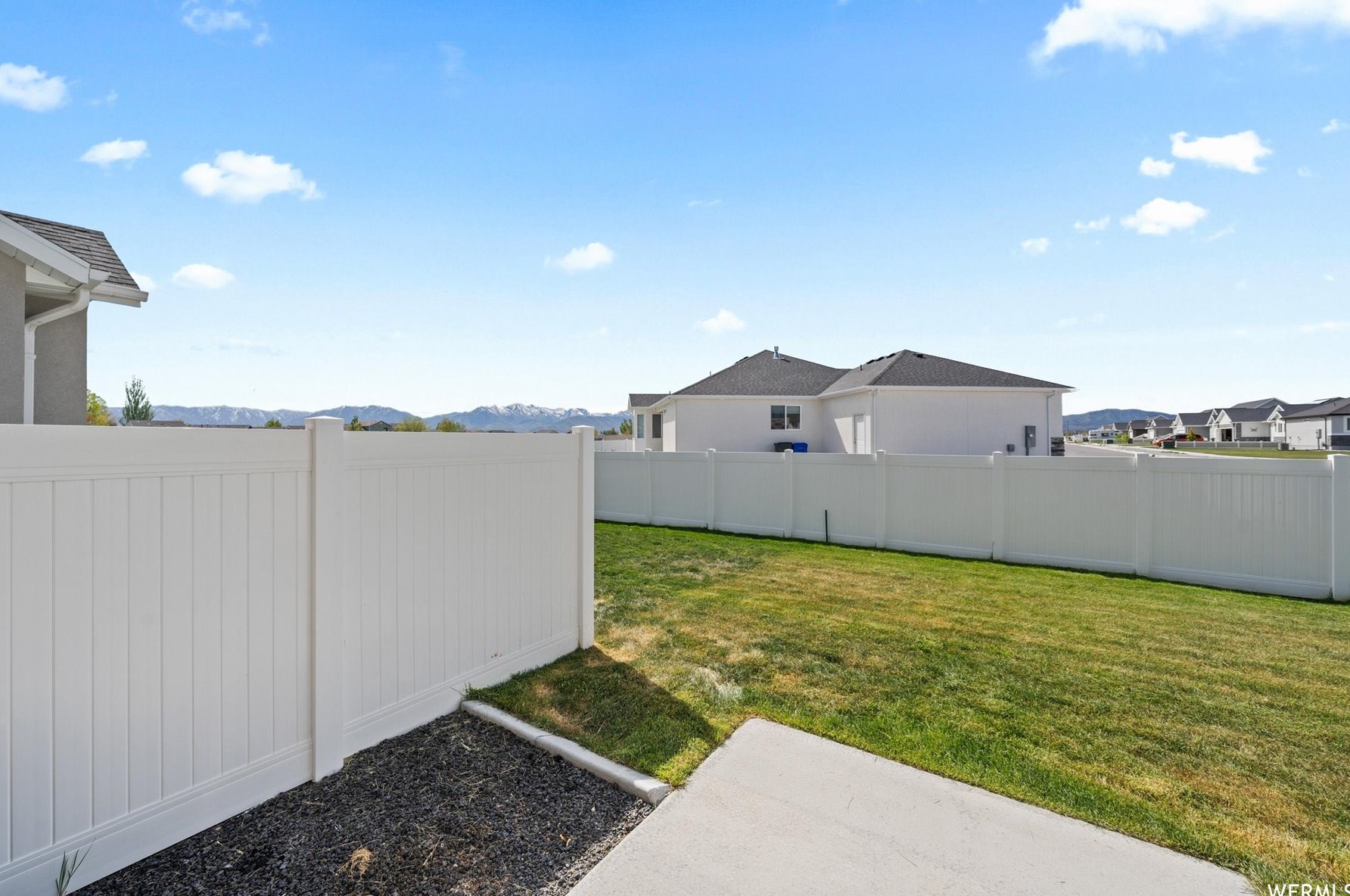 652 Main St, Grantsville UT  84029-9689 exterior