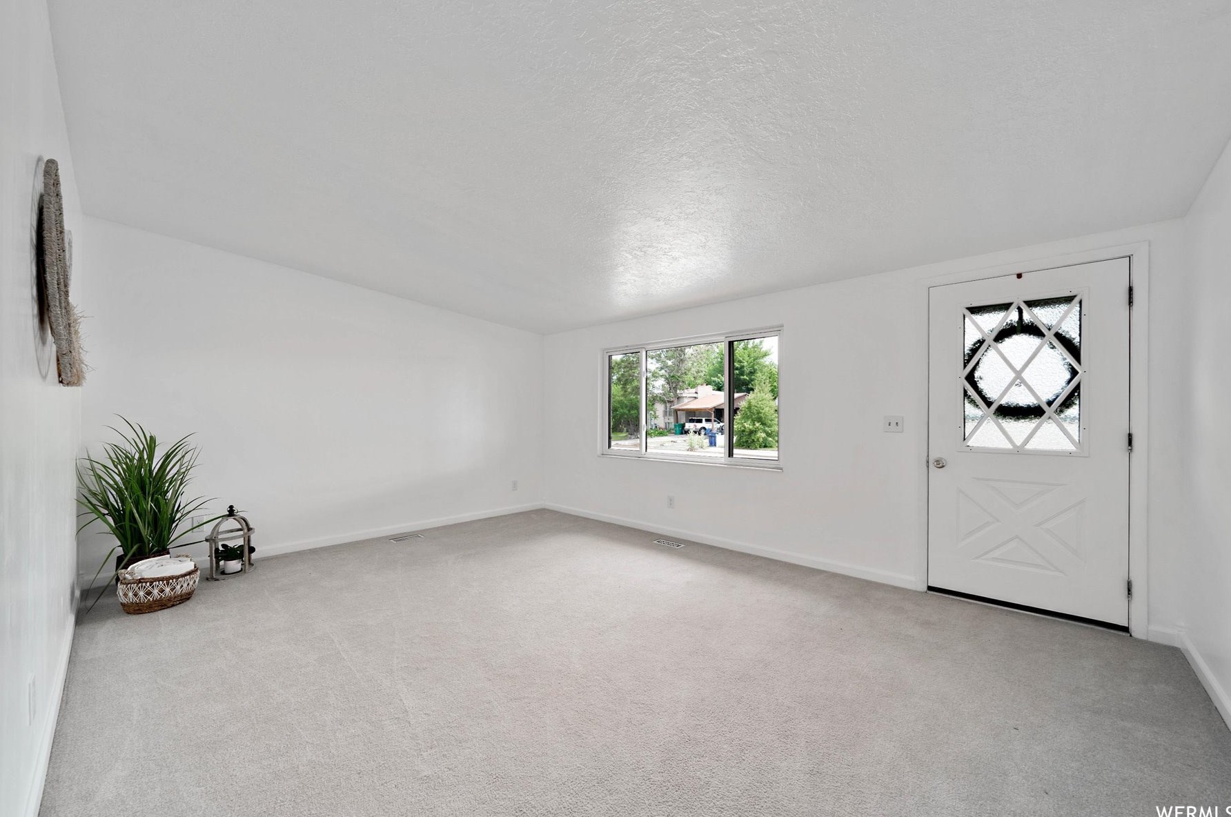 765 750, Layton UT exterior