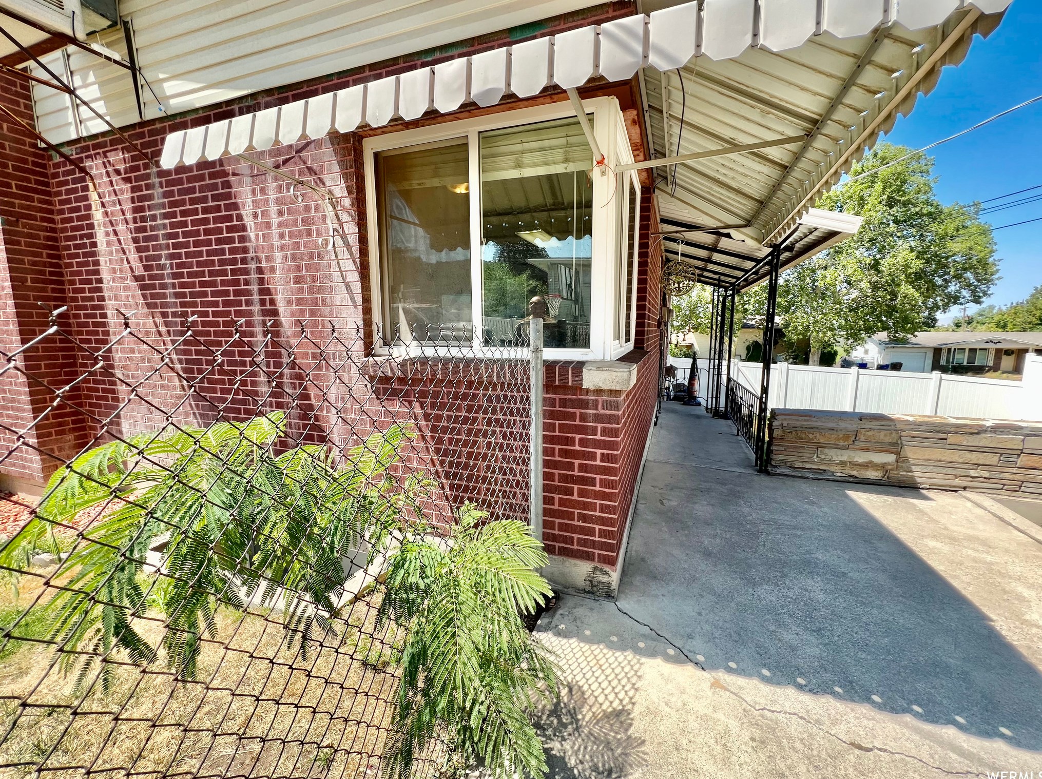 3887 850, Bountiful UT 84010-8510 exterior