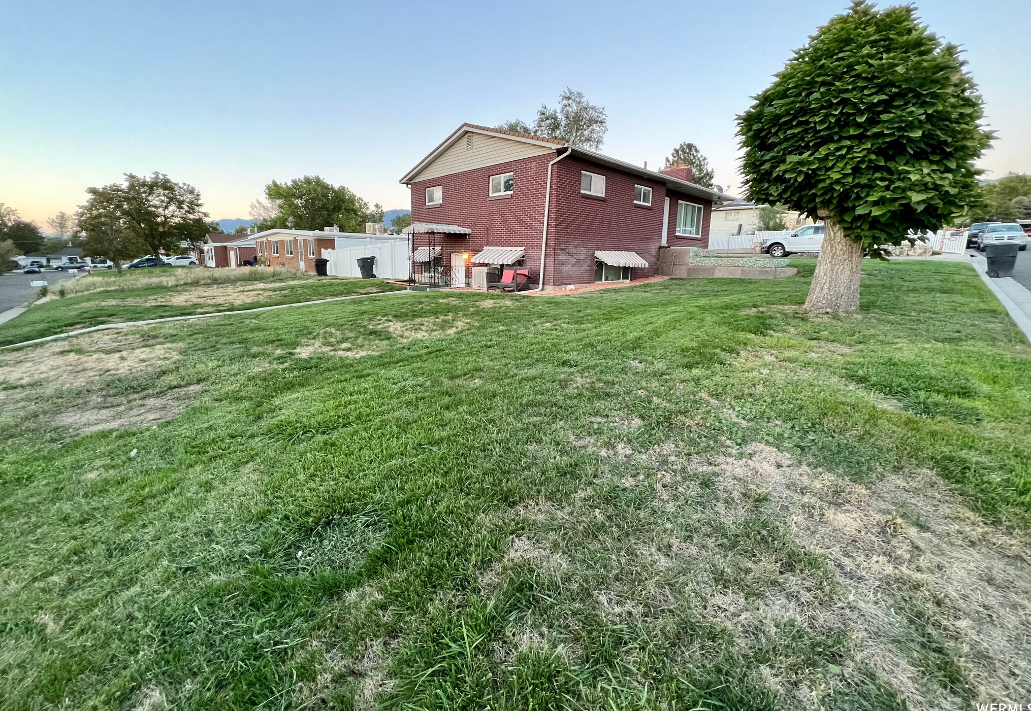 3887 850, Bountiful UT 84010-8510 exterior