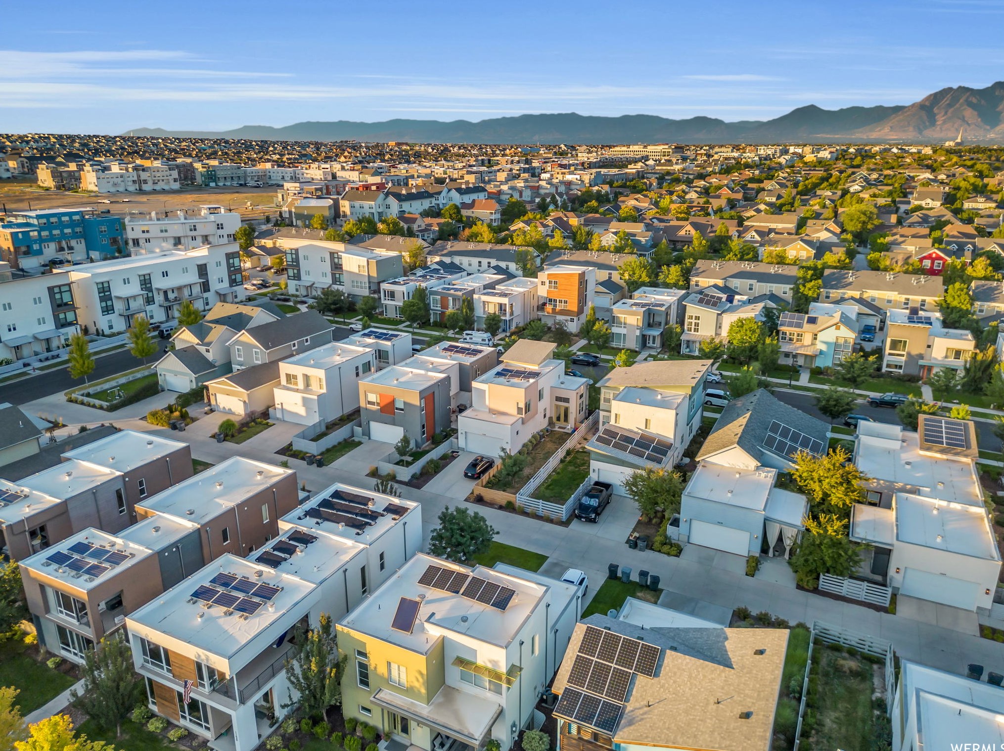 11628 Alexandria Dr, Riverton UT 84095-5997 exterior