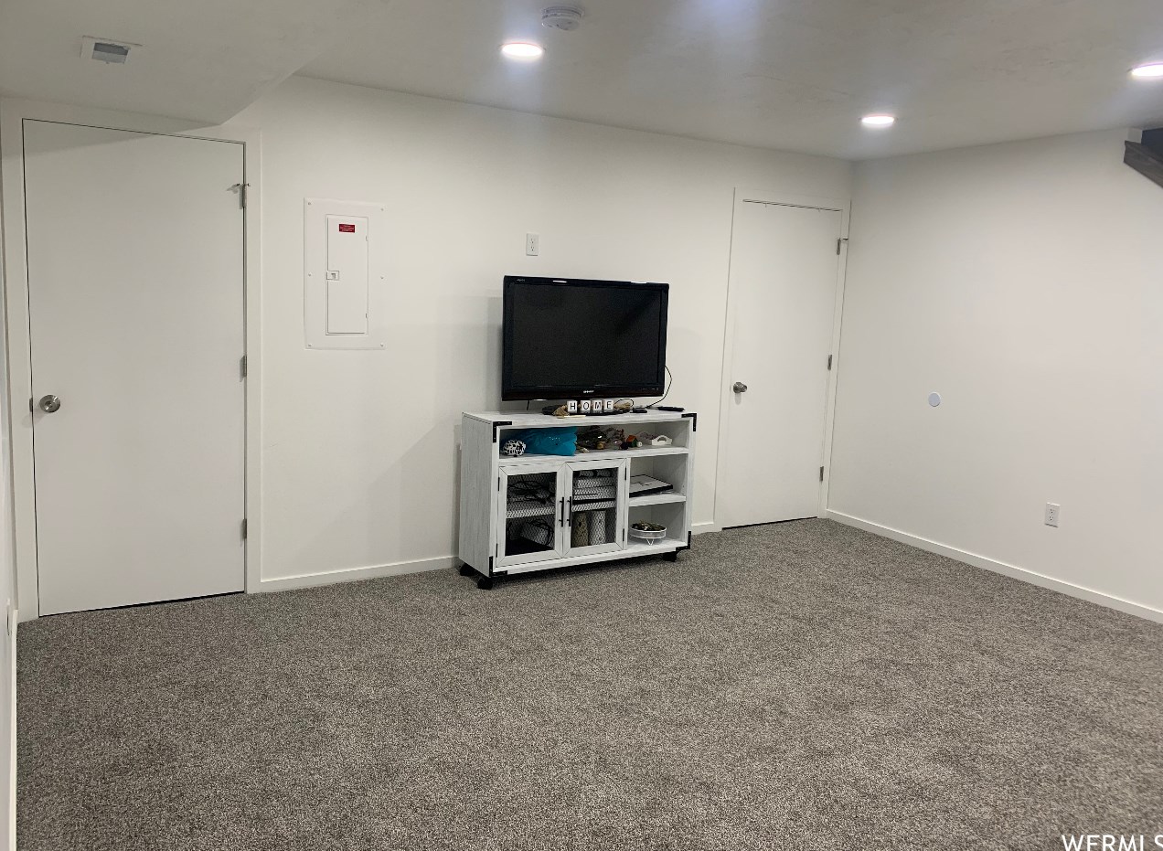 11628 Alexandria Dr, Riverton UT 84095-5997 exterior