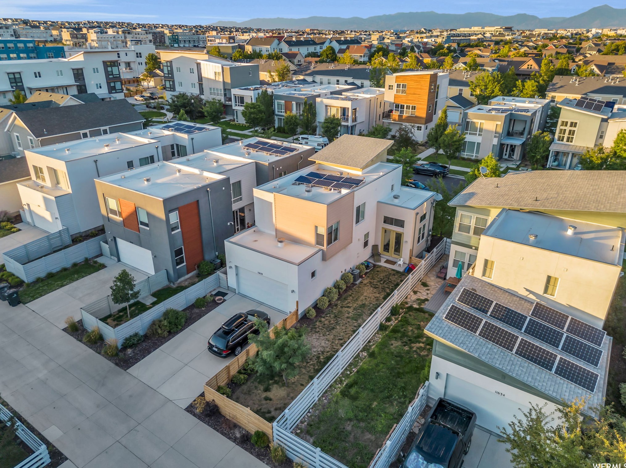 11628 Alexandria Dr, Riverton UT 84095-5997 exterior