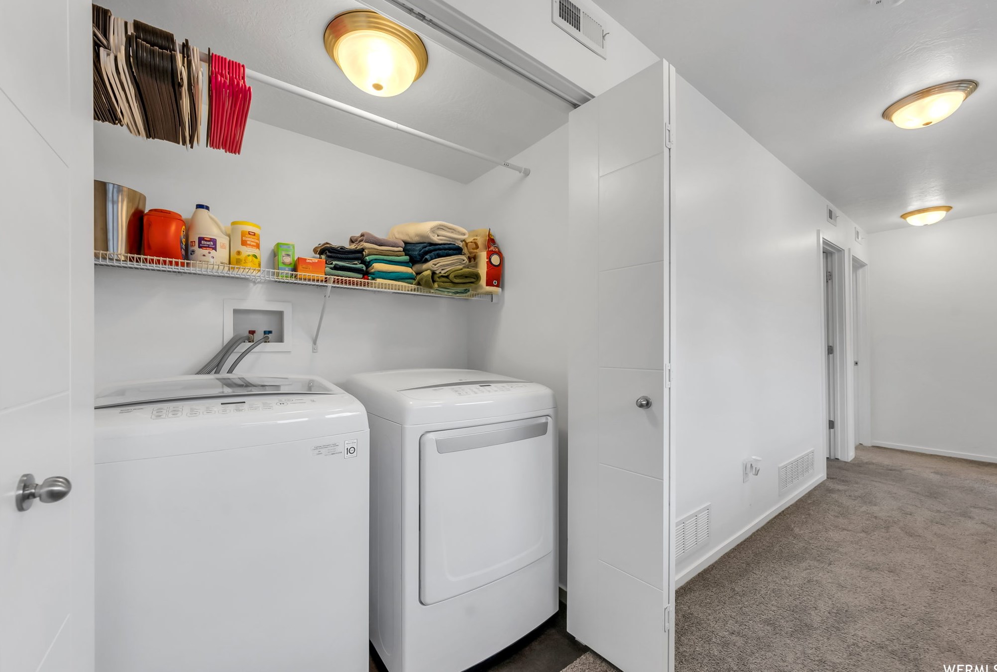 11628 Alexandria Dr, Riverton UT 84095-5997 exterior