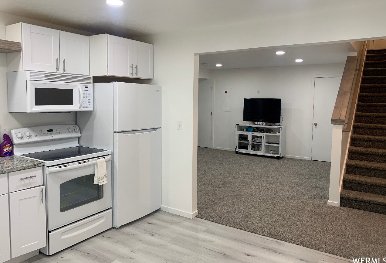 11628 Alexandria Dr, Riverton UT 84095-5997 exterior