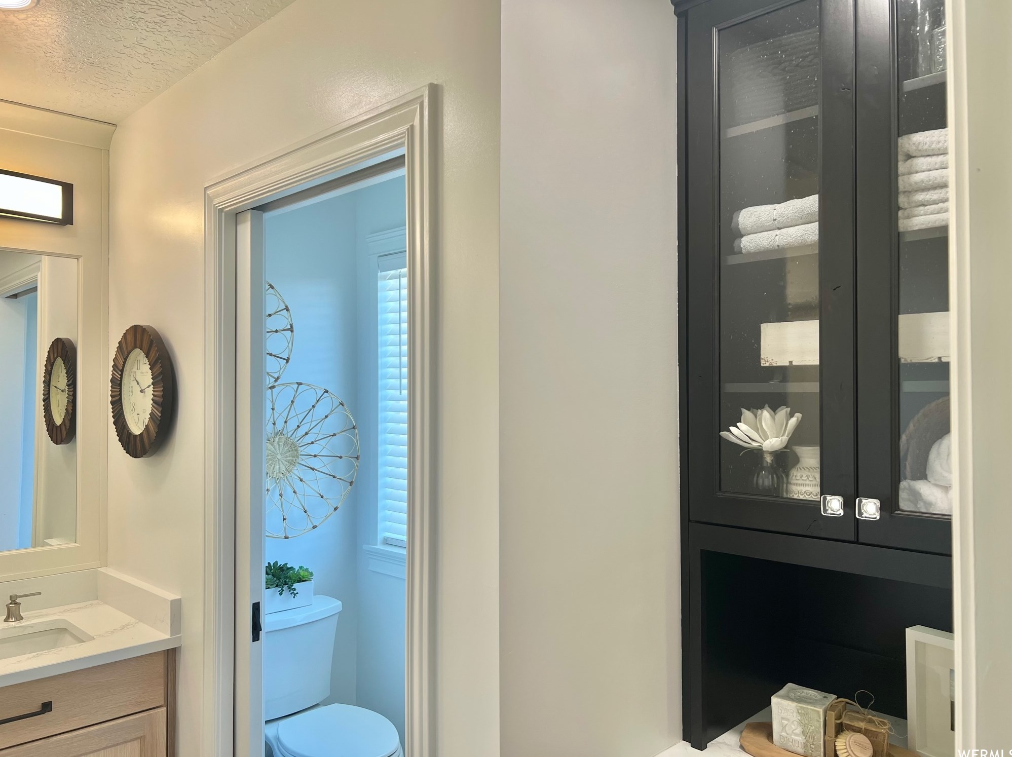 2166 1025, Syracuse UT 84075-7079 exterior