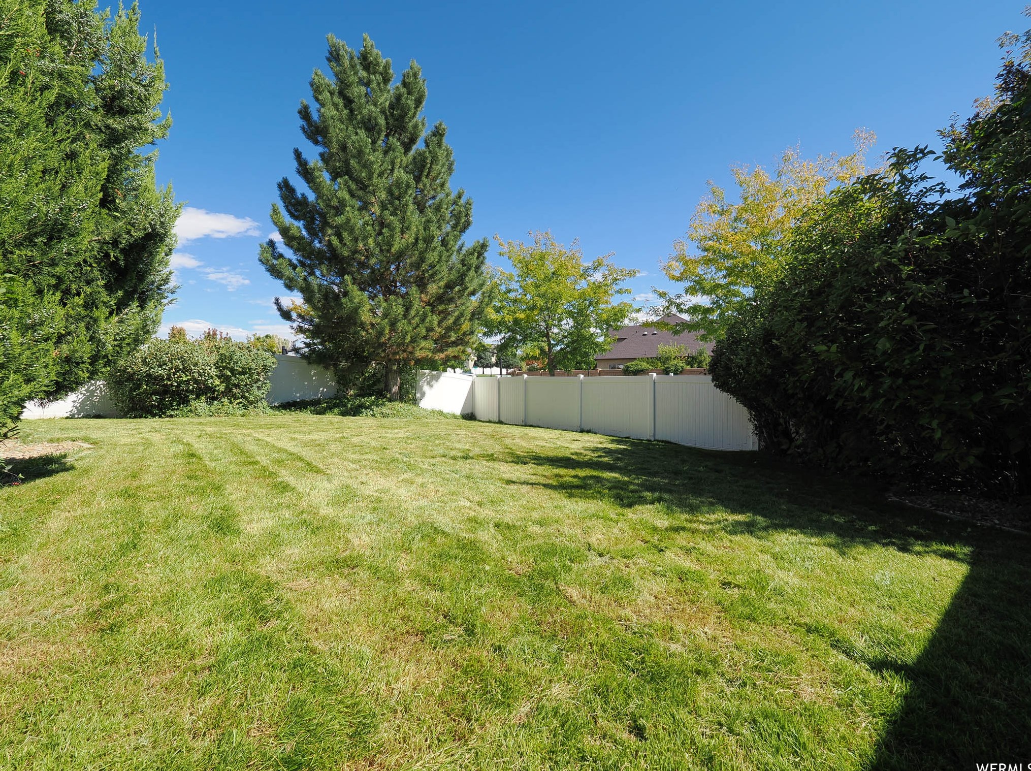 10901 Poplar Brk Pl, Riverton UT 84095-3942 exterior