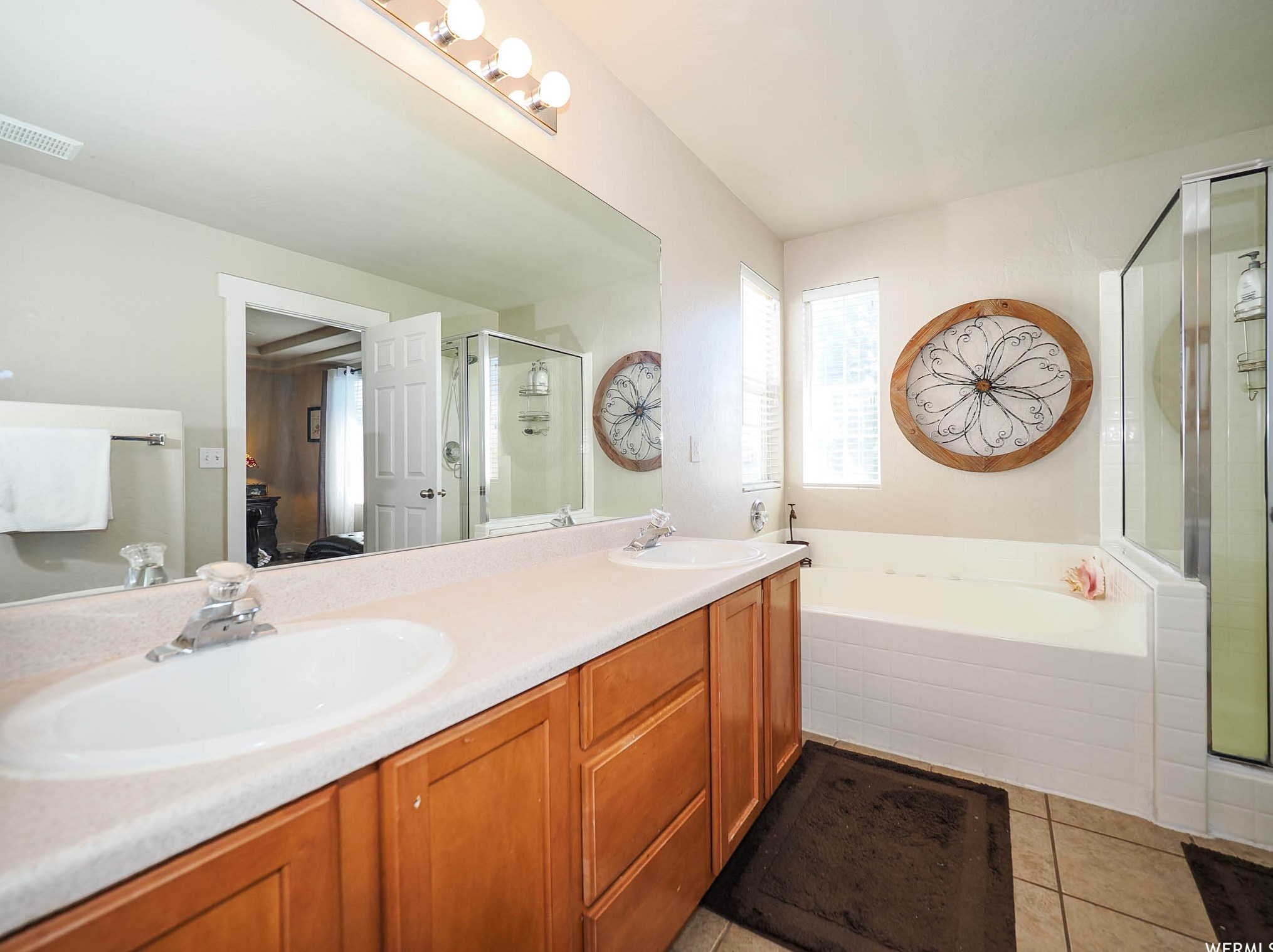 10901 Poplar Brk Pl, Riverton UT 84095-3942 exterior