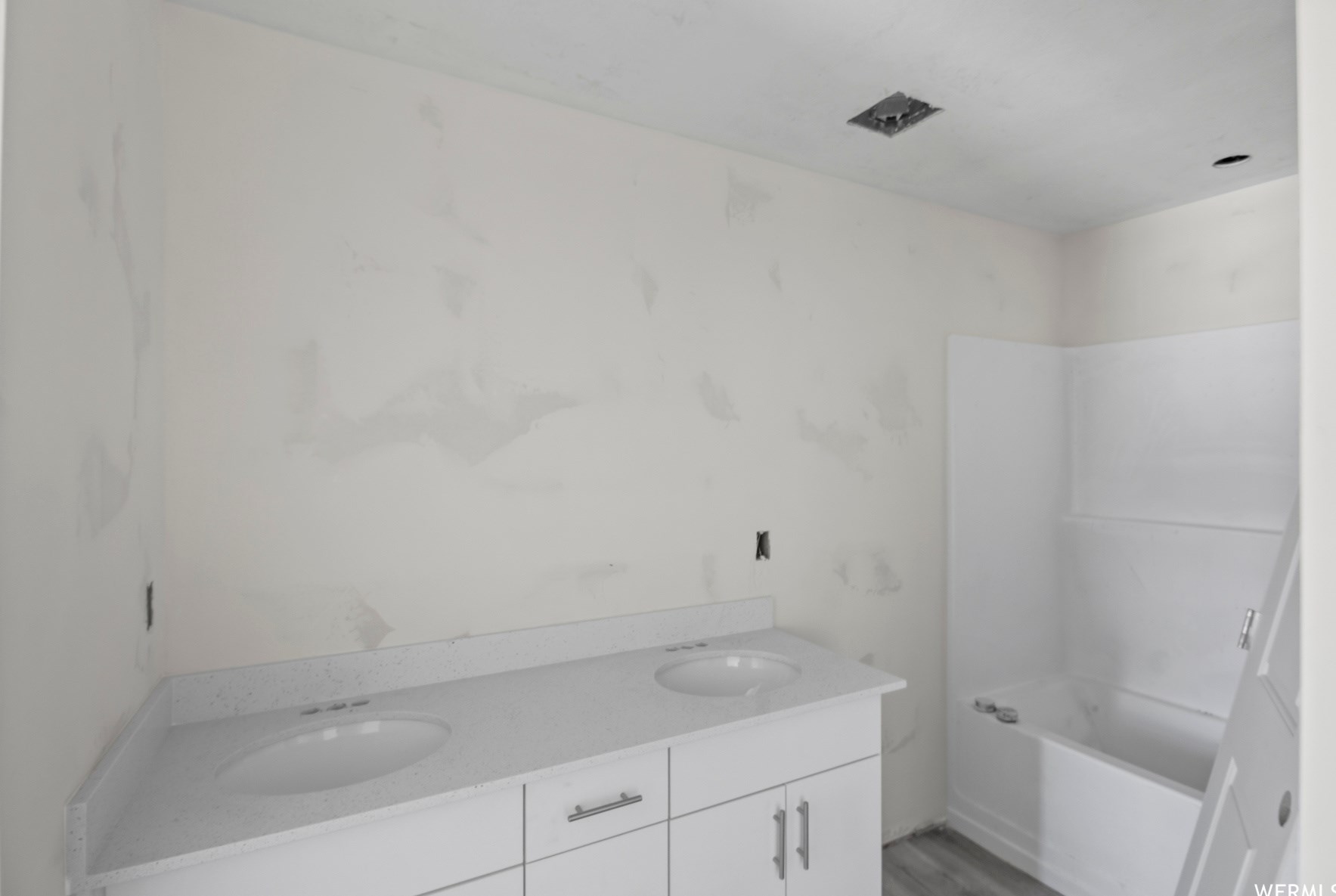 1919 1280, Logan UT  84321-6868 exterior