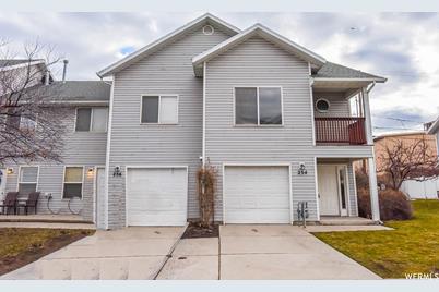 254 N Bliss Ct - Photo 1