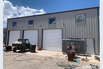 670 Wakara Ave #4, Mount Pleasant, UT 84647 - Photo 1
