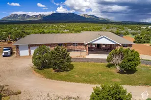 422 S Creek Rd, Monticello, UT 84535 - Photo 5