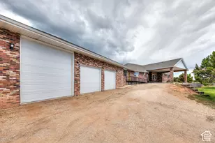 422 S Creek Rd, Monticello, UT 84535 - Photo 57