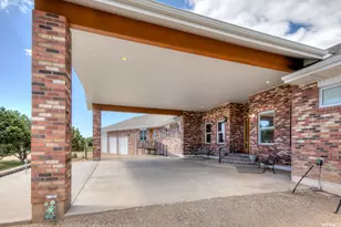 422 S Creek Rd, Monticello, UT 84535 - Photo 3
