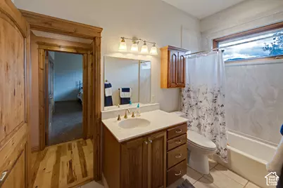 422 S Creek Rd, Monticello, UT 84535 - Photo 43