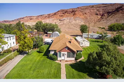 195 E 200 N, Moab, UT 84532 - Photo 3