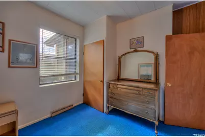 195 E 200 N, Moab, UT 84532 - Photo 35