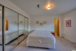 195 E 200 N, Moab, UT 84532 - Photo 33