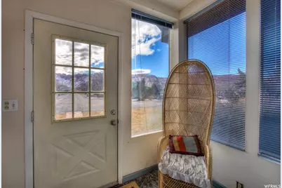 195 E 200 N, Moab, UT 84532 - Photo 19