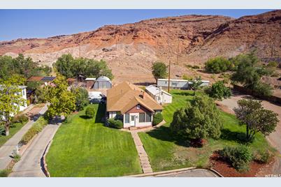195 E 200 N, Moab, UT 84532 - Photo 1