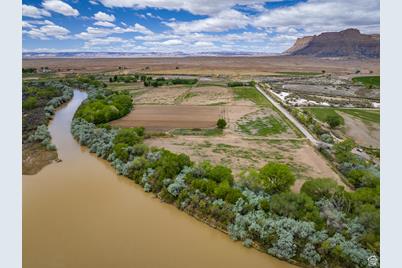 Long St, Green River, UT 84525 - Photo 1