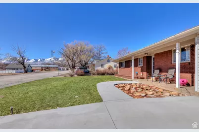 165 E 200 S, Monticello, UT 84535 - Photo 5