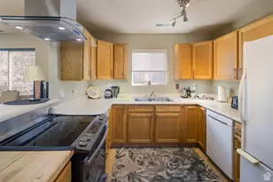 1039 E Pack Creek Dr, Moab, UT 84532 - Photo 13