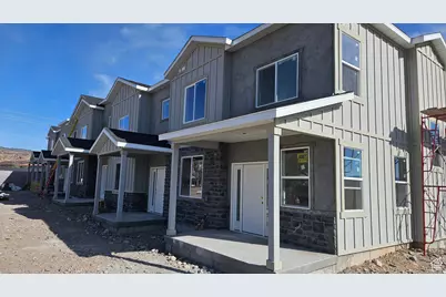 1198 S Village Ln #A5, Richfield, UT 84701 - Photo 5