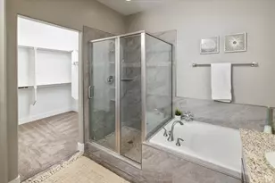 45 N Village Park Dr E, Layton, UT 84041 - Photo 31