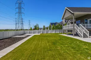 45 N Village Park Dr E, Layton, UT 84041 - Photo 67