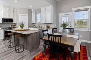 45 N Village Park Dr E, Layton, UT 84041 - Photo 11