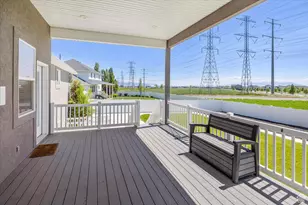 45 N Village Park Dr E, Layton, UT 84041 - Photo 59