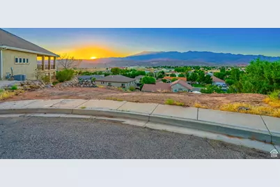 2523 W Spilsbury Ct, Hurricane, UT 84737 - Photo 3