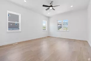 1302 W Vw Dr, Santaquin, UT 84655 - Photo 15