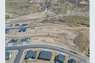 1484 E 3090 N #303, North Ogden, UT 84414 - Photo 7