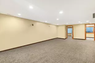 422 S Maryfield Dr, Salt Lake City, UT 84108 - Photo 37