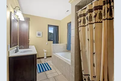 422 S Maryfield Dr, Salt Lake City, UT 84108 - Photo 25