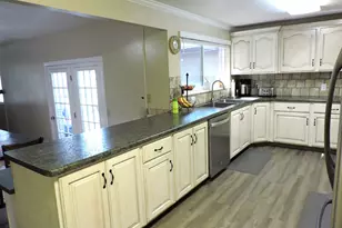 325 N 100 W, Delta, UT 84624 - Photo 7