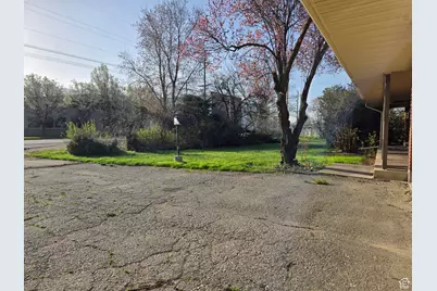 1275 S 1200 W, Marriott-Slaterville City, UT 84404 - Photo 11