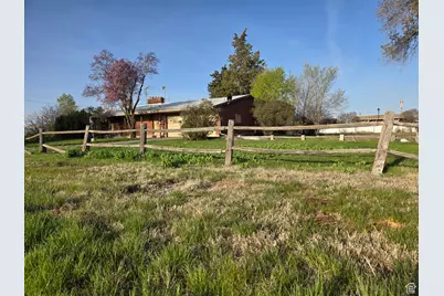 1275 S 1200 W, Marriott-Slaterville City, UT 84404 - Photo 5