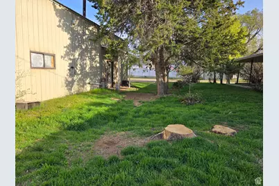 1275 S 1200 W, Marriott-Slaterville City, UT 84404 - Photo 17