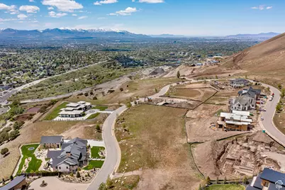 7077 S City View Dr #15, Cottonwood Heights, UT 84121 - Photo 3