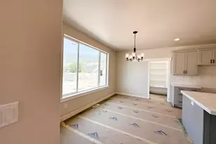 626 W Cottle Ln, Farmington, UT 84025 - Photo 29