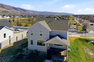 626 W Cottle Ln, Farmington, UT 84025 - Photo 9