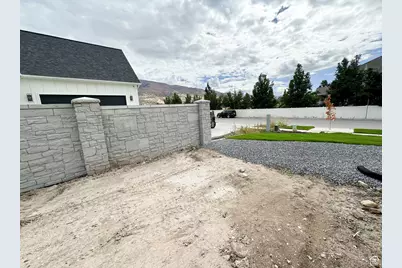 626 W Cottle Ln, Farmington, UT 84025 - Photo 77