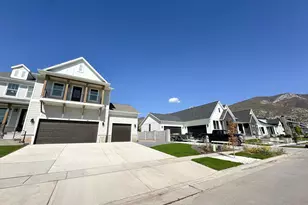 626 W Cottle Ln, Farmington, UT 84025 - Photo 3