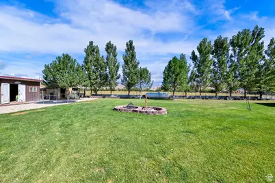 12695 N 10800, Tremonton, UT 84337 - Photo 27